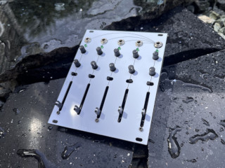 鍵盤楽器 Crows Electromusic OVUM for eurorack 鍵盤楽器 Crows Electromusic OVUM for eurorack Crows